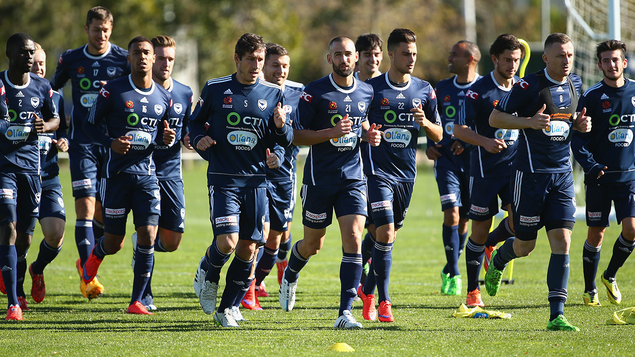 新赛季澳超开打了西部联老将退位墨尔本胜利兵强马壮