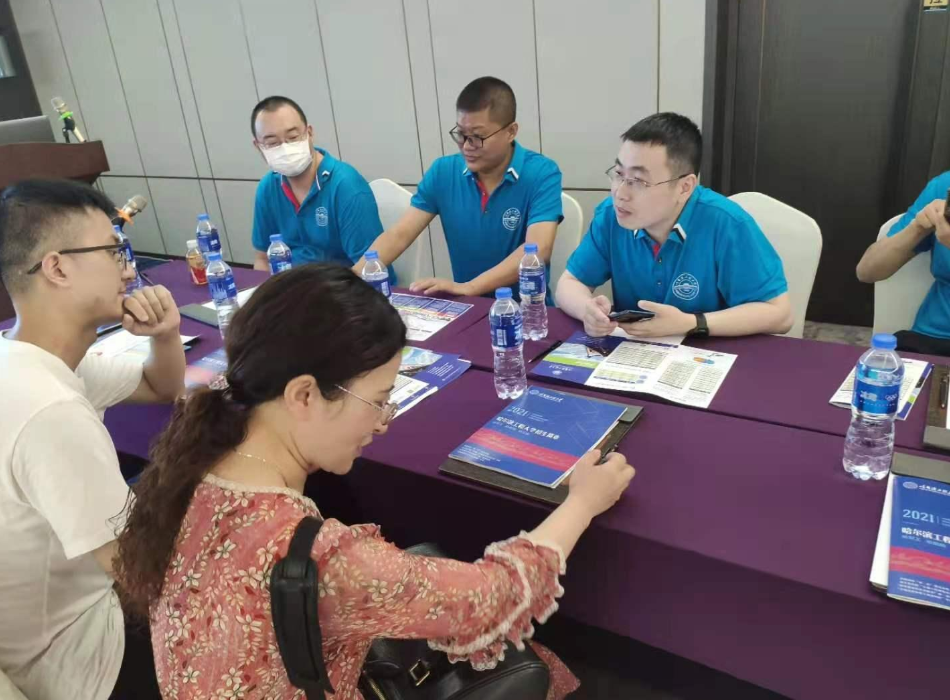 新生收到通知书后，要先将“必需品”准备好，这样报到时才省心