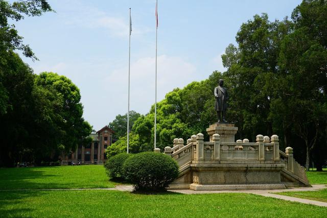 广东最好的十所大学，广州占了八所