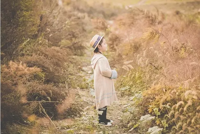 毁掉一个孩子的最快方法，管他、管他、管死他