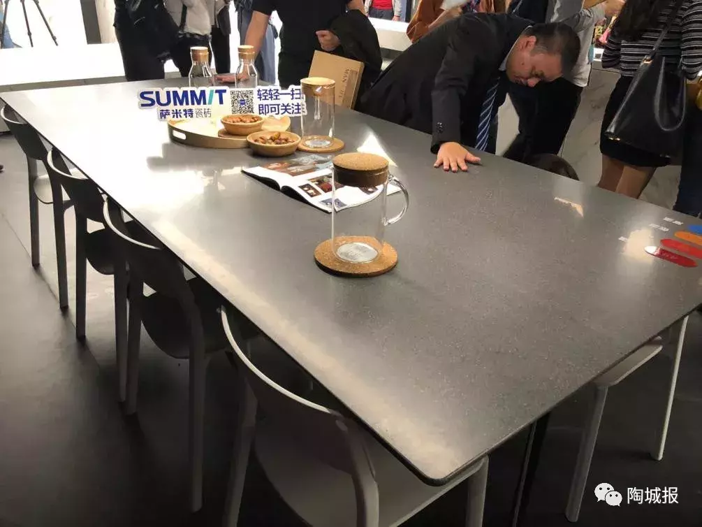 诺贝尔、新明珠、鹰牌2086、蒙娜丽莎……广州设计周，陶企人气很旺