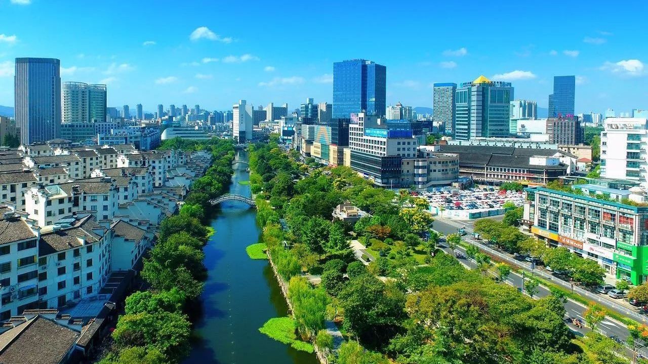 浙江一养老县城,经济实力不俗,基础设施完善,是著名鱼米之乡--知识