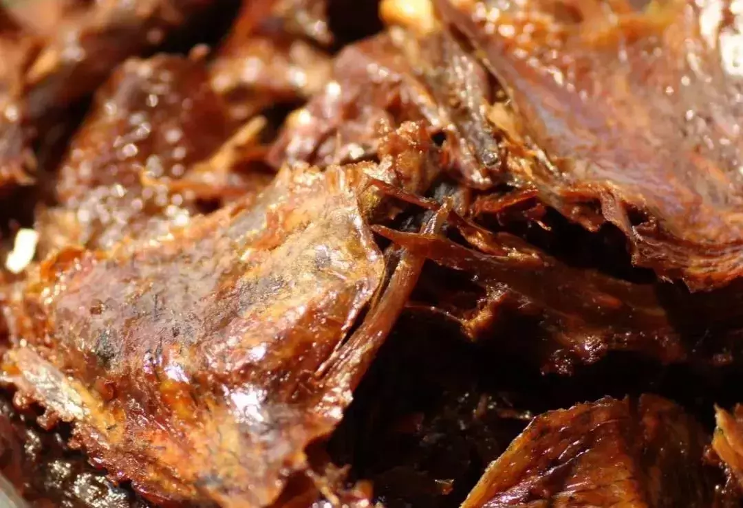 鲜！香！辣！有嚼劲~到湖南必吃的美食“常德一绝”网红酱板鸭！