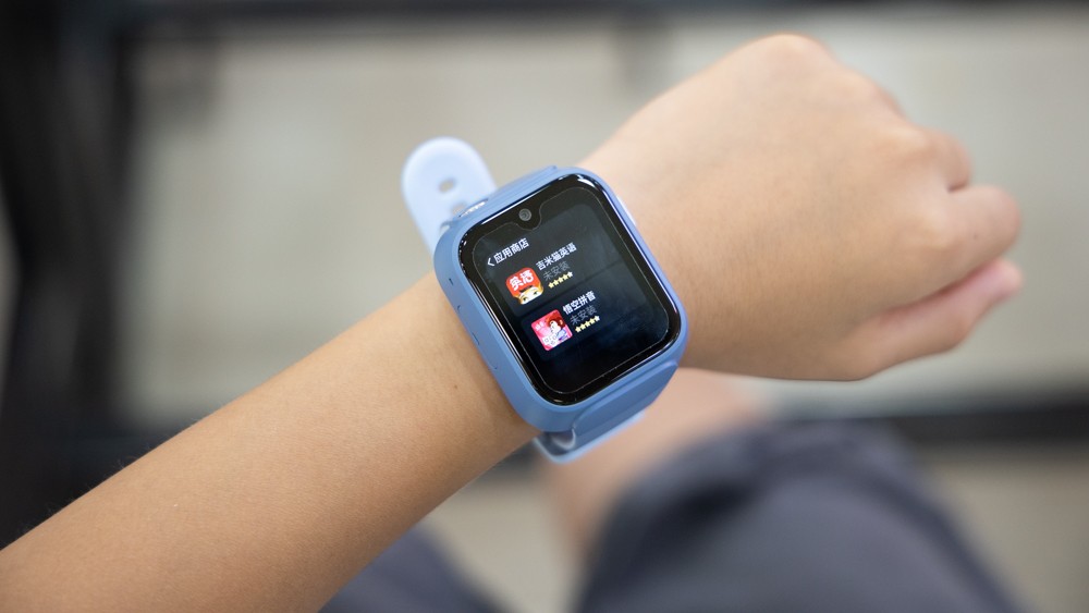 小米新品,带双摄像头和微信的儿童手表,你喜欢吗 - 114货源网