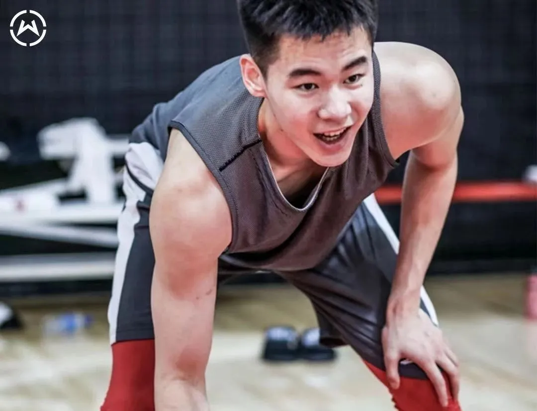 为什么nba没中国队伍(没了，下赛季NBA没有中国球员了，面试9支球队，差距太大...)