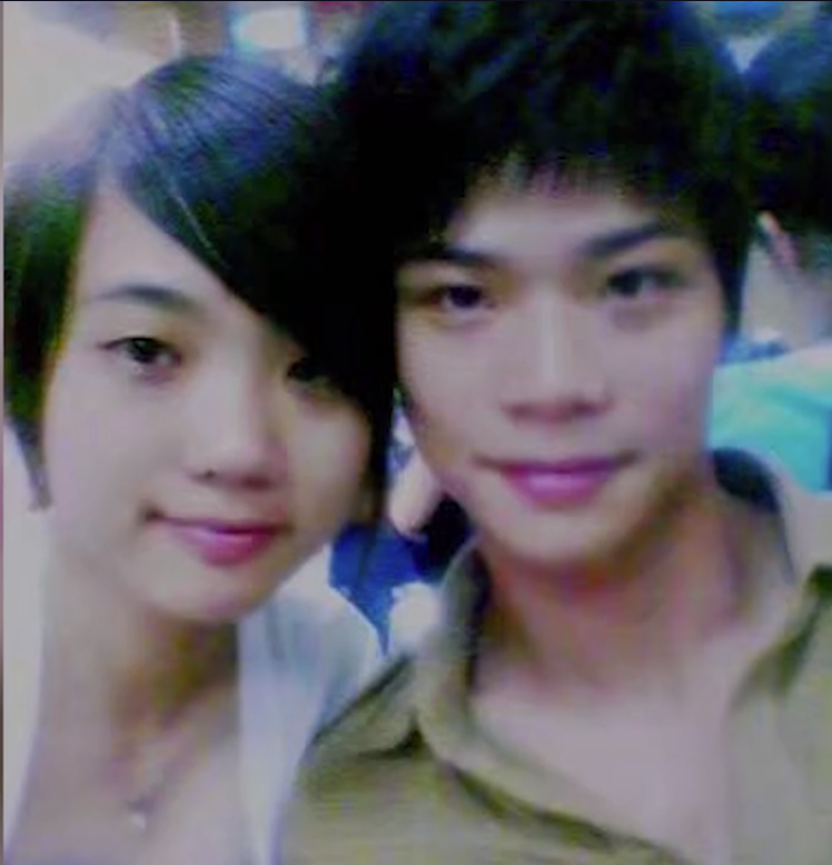 苏炳添百米封神后，“添嫂”曝光，从校服到婚纱的爱情太甜了