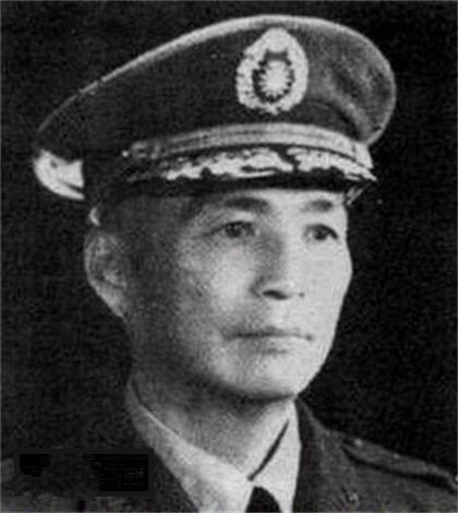 1988年台湾老人回乡探亲，暴露隐藏42年身份，中央为其恢复党籍