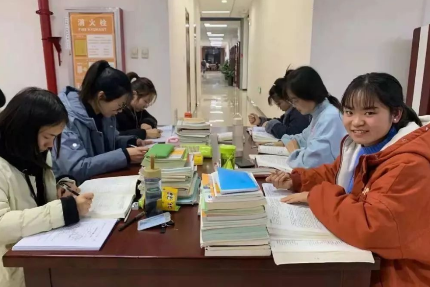 大学四年，孩子花钱如“流水”，算下来数目不小，都花在哪里了？