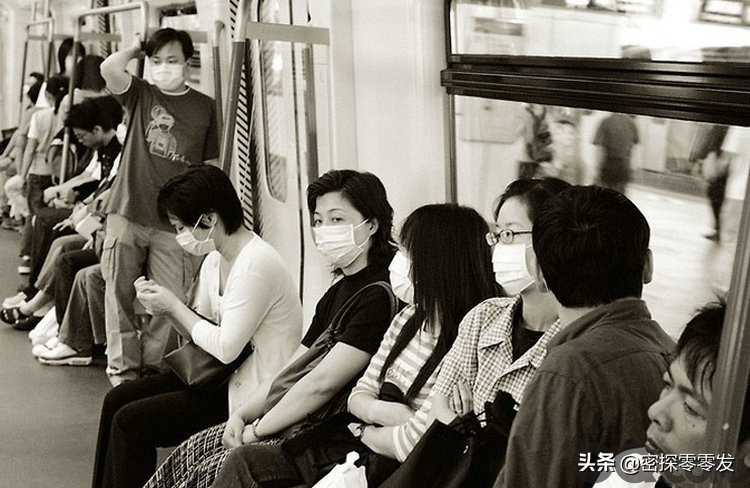 在全民的共同努力下,2003年5月29日,北京非典新增病例首现零记录.