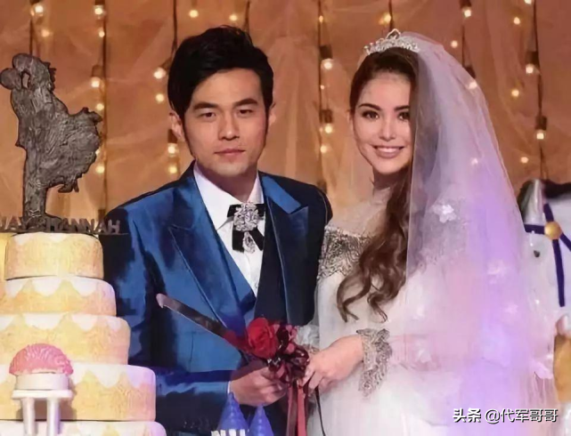 杨威送妻子2万元手机！男星送妻子生日礼物谁最大方？