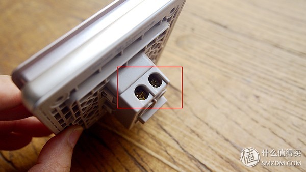 无边框开关插座拆解评测：罗格朗、施耐德、西门子、西蒙和公牛