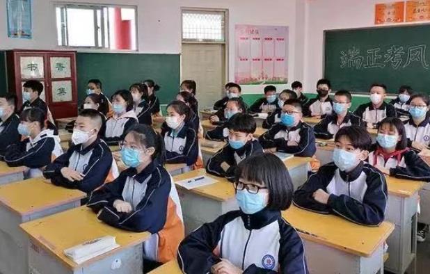 双减之下，“民办”和“公办”初中差距逐渐显现，部分家长已后悔