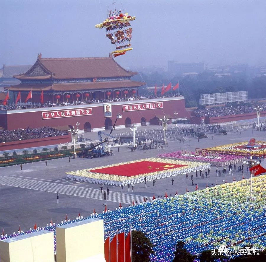 珍藏版！历次天安门广场的阅兵影像