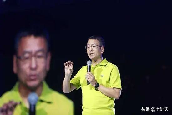 关于试错，何炅说年轻人做错是理所当然，白岩松却说90后不敢试错