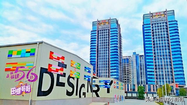 福建最牛服装镇，有近千家企业，产品畅销全球，城建犹如地级市