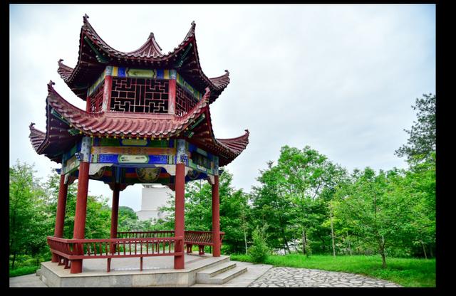 这3所“二本师范大学”报考难度较低，实力也不错，业内口碑挺好