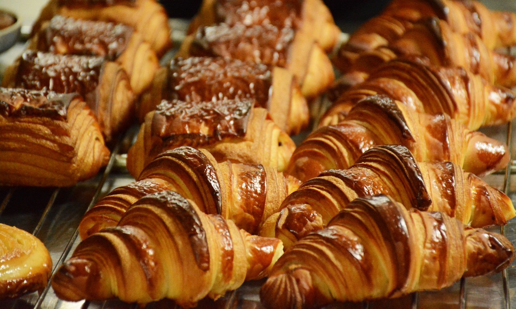 盘点香港各种便宜又大碗的美食，预算不够也可以吃到大满足