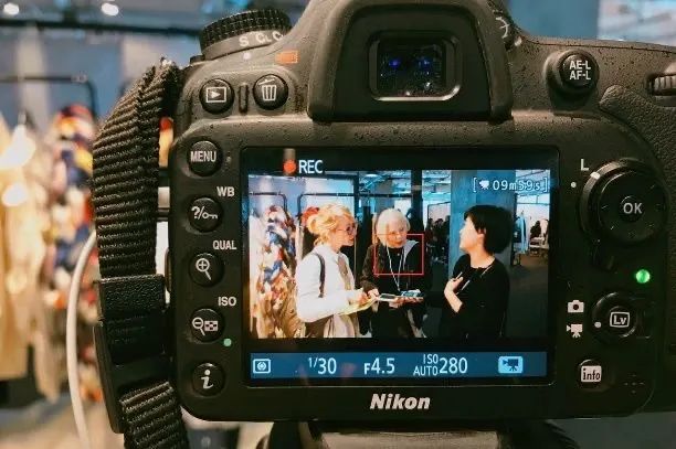 日新月著 博闻多识 | 浙江传媒学院新闻与传播学院欢迎你！