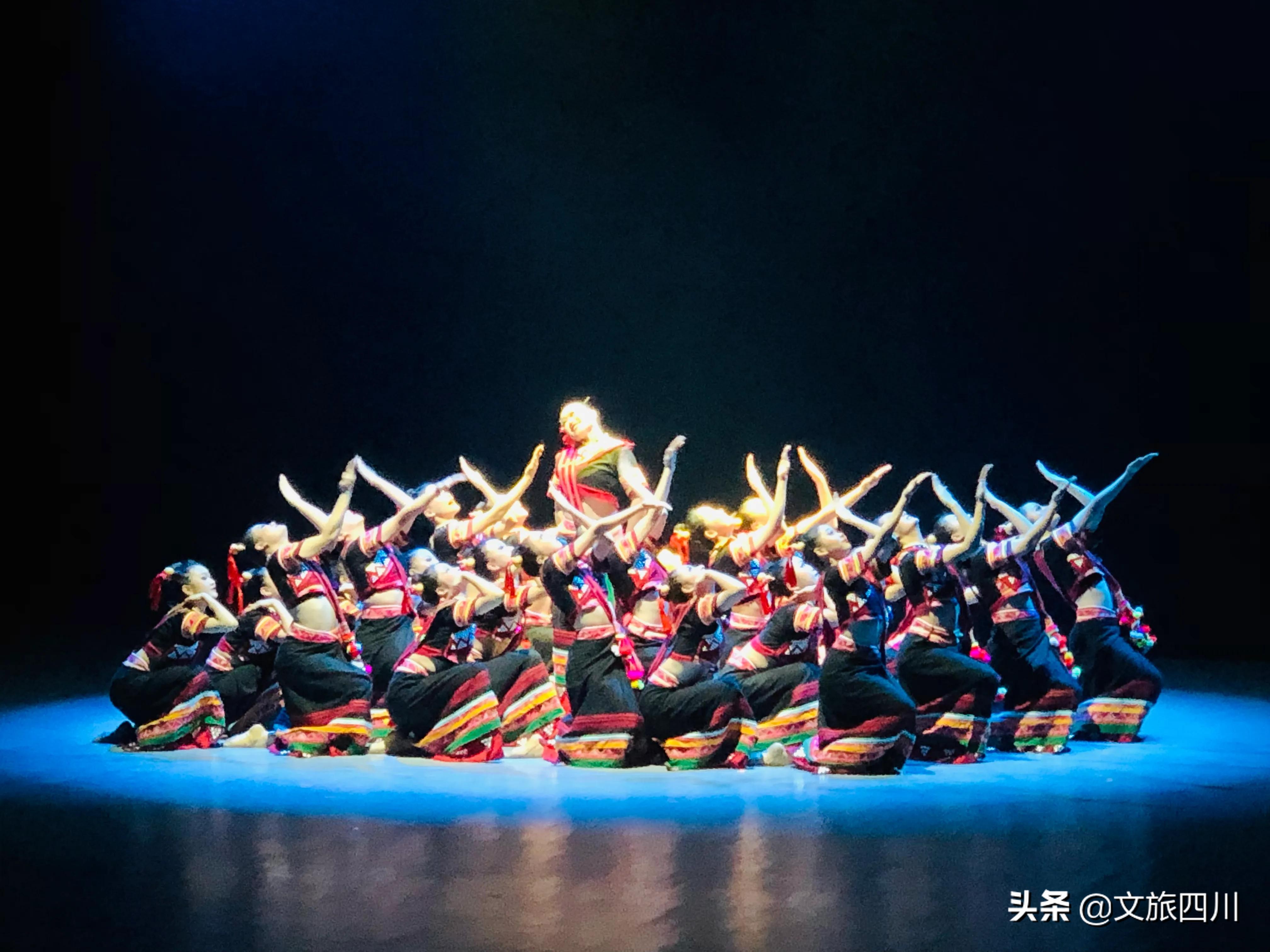 第二届CEFA舞蹈教学成果展演 在四川艺术职业学院盛大举行