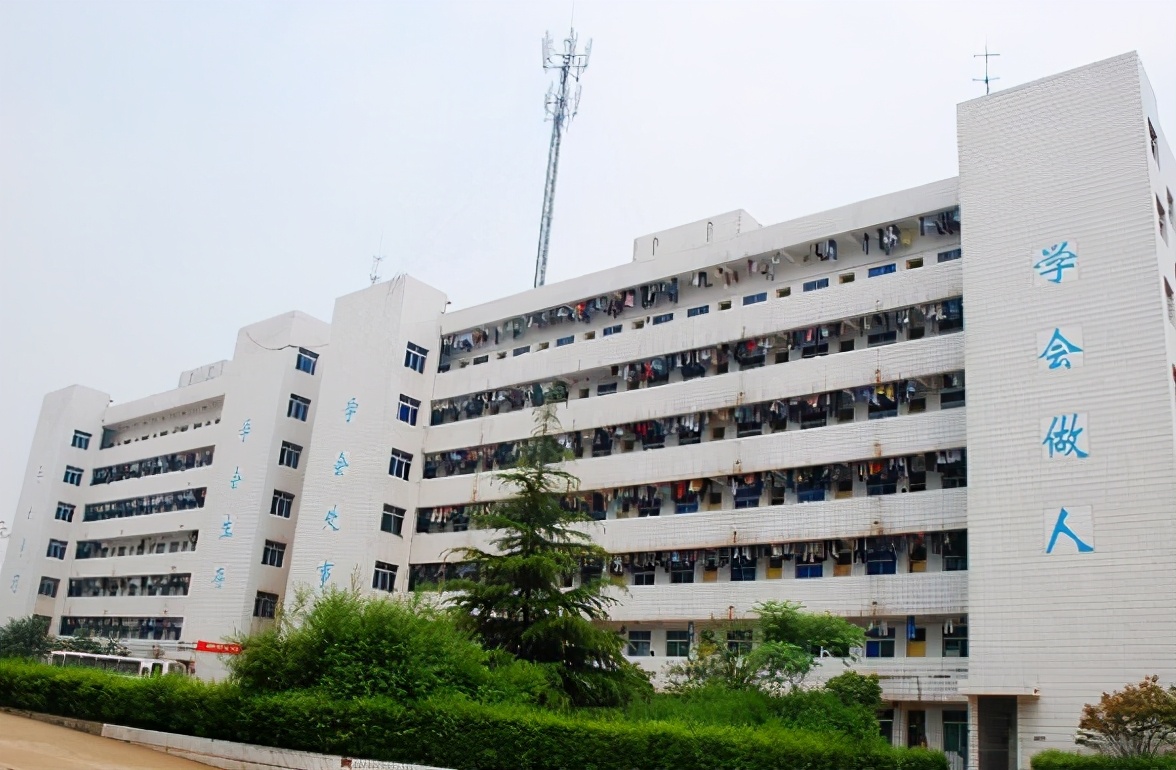 湖南“低调”的二本，60%的毕业生能成为公务员，考生可以考虑