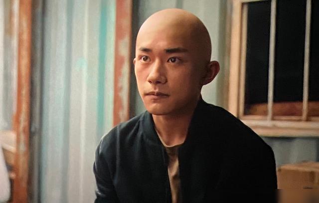 5位成功转型硬汉的小鲜肉，有人被吐槽演技木讷，有人一度毁经典