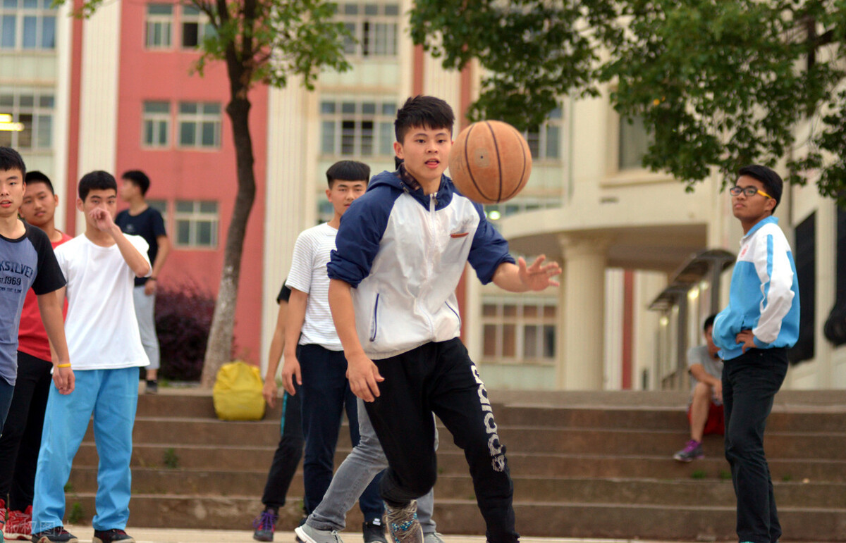 高考前失眠了，需要吃药吗？忠告：用药需慎重！不妨先做好这3点