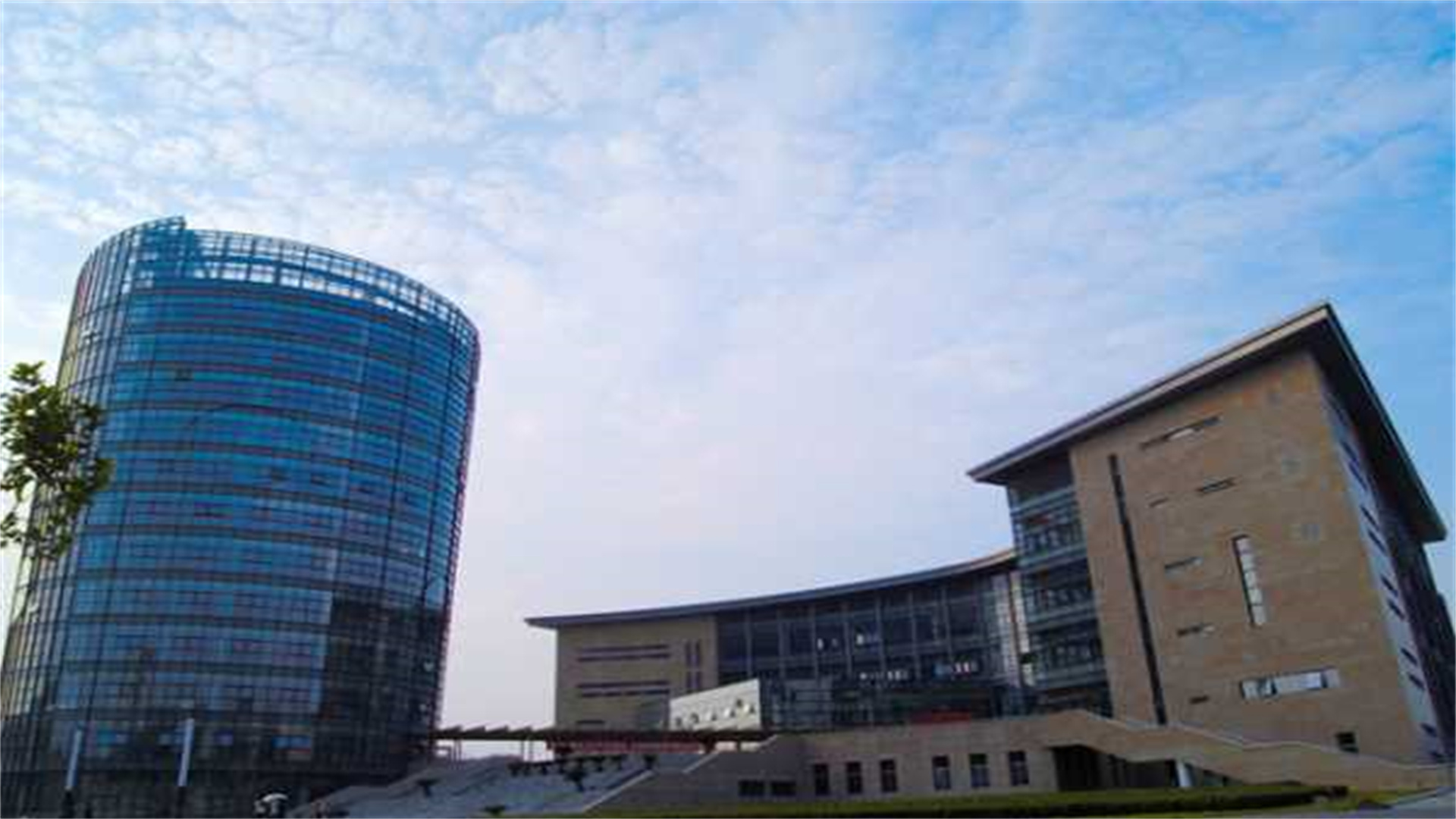 强基计划遇冷！这4所实力强的985高校，只要够一本的分数就可以