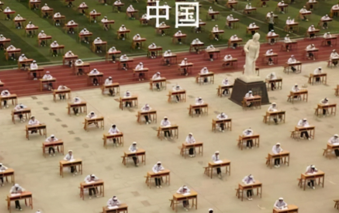 各国学校的防学生作弊手段，中国靠监考老师，看到泰国忍不住笑了