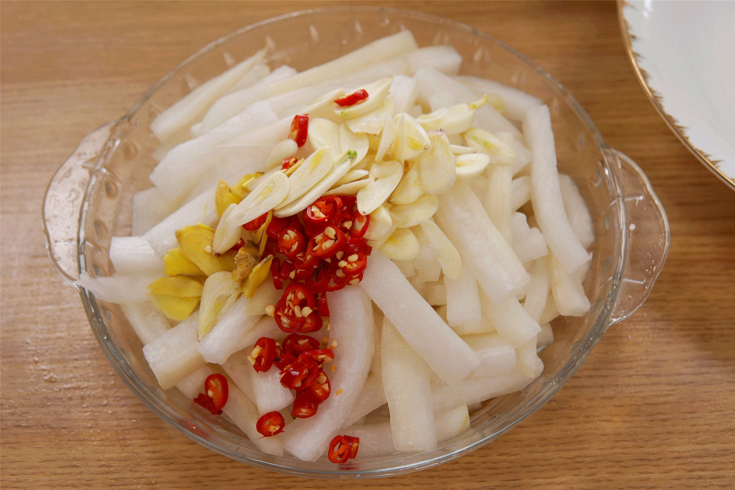 腌萝卜的做法 萝卜腌制的方法