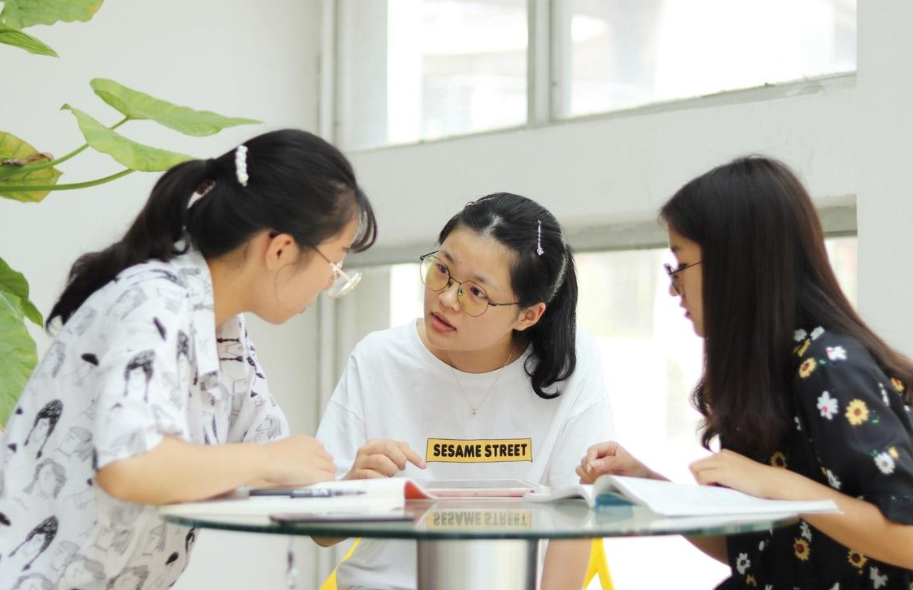 公务员“差额政审”来临，考试第一也可能被淘汰，考生上岸更难了