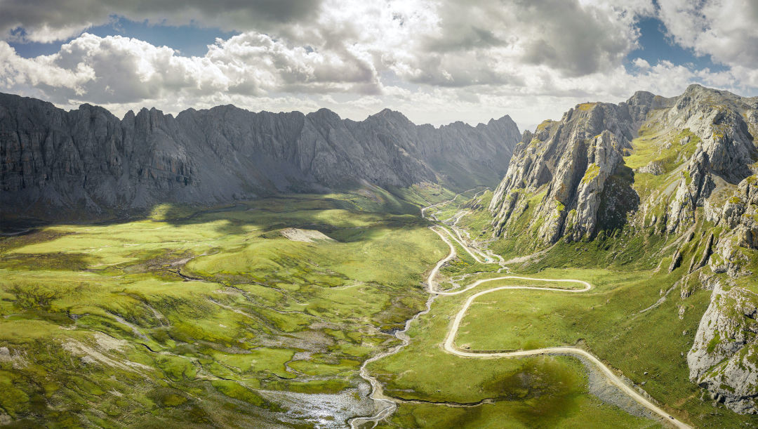 中国十大绝美自驾公路推荐：风景如画的宝藏路线