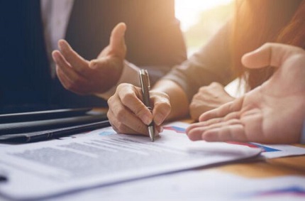 风险代理律师靠谱吗？风险代理律师怎么找？