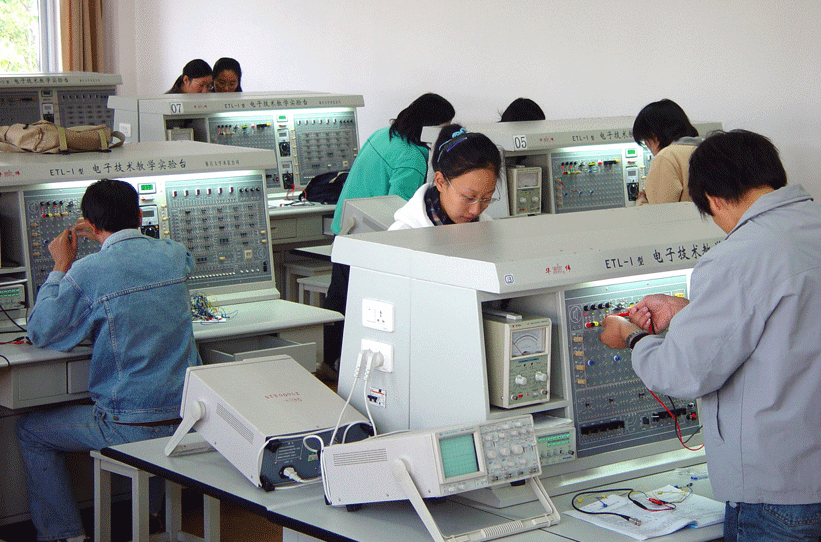 老牌矿业大学还有“隐藏彩蛋”？专业挑得好，有机会去国家电网