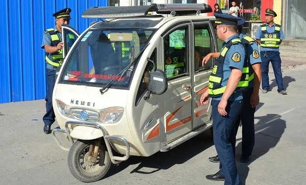 哪些电动车要驾照？电动车有4种驾驶证，如何持证才能合法上路？