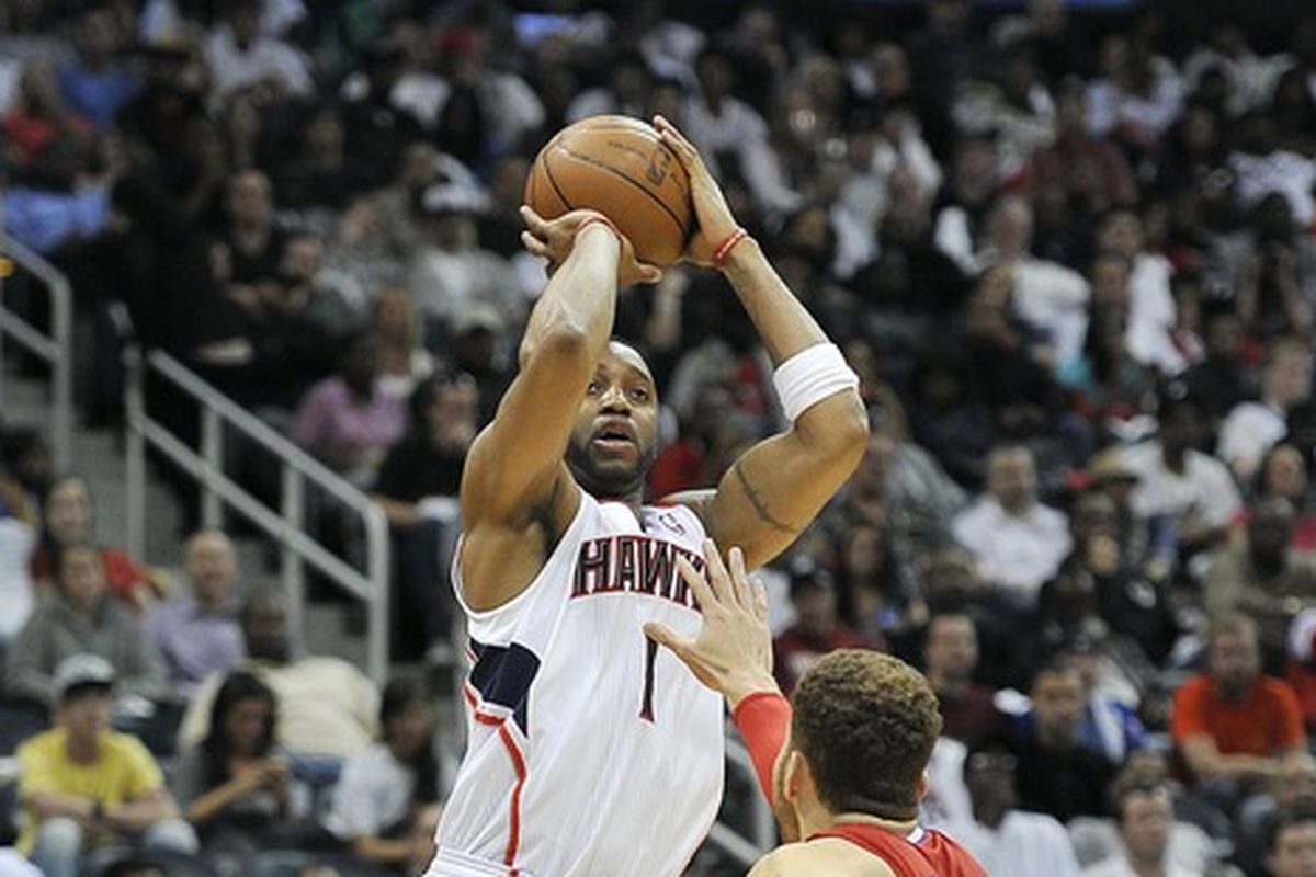 麦迪cba哪个队打球(末节13分连进关键球掀逆转 NBA最后一年的麦迪也能挑落热火三巨头)