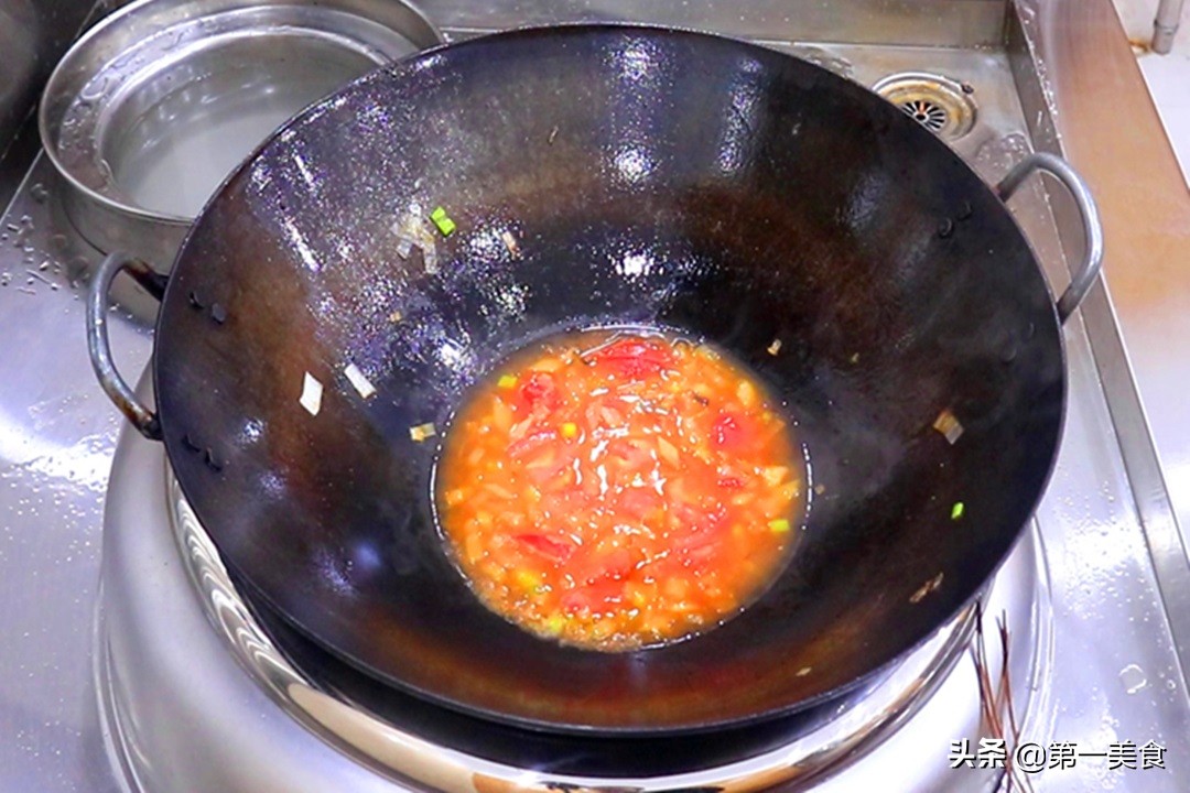红烧茄子怎么做好吃(拿肉都不换的红烧茄子，原来做法这么简单，好吃不油腻、我收藏了)