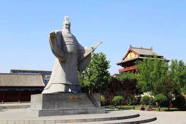 河南省许昌市拥有4所大学院校，魏都许昌发展势头很猛！