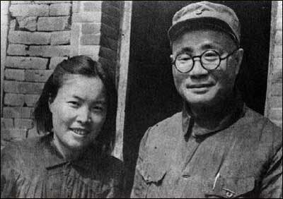 十大元帅和他们的夫人相差几岁：叶剑英相差30岁，林彪相差9岁