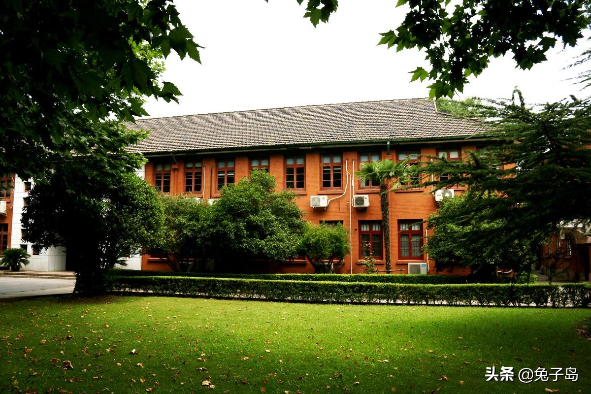 最新出炉:2021年中国师范类大学排名,北京师范大学领跑