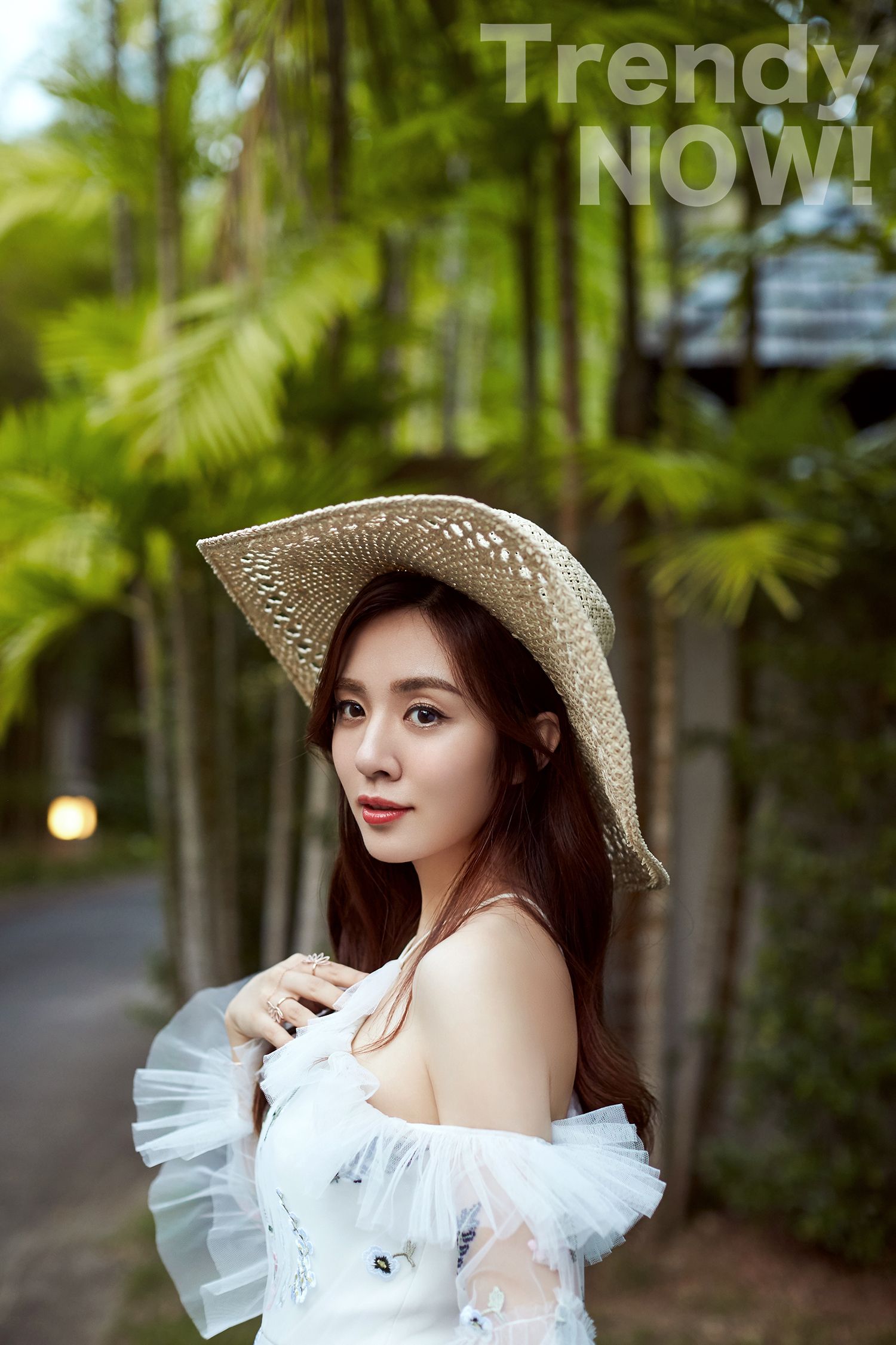 微电影主角乔安(33岁王晓晨,容颜俏丽身材有料,着实是一位魅力女神)