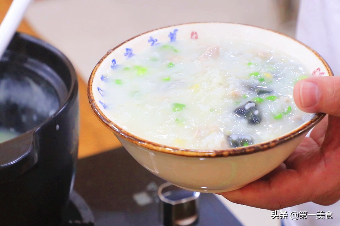 皮蛋瘦肉粥的做法家常,皮蛋瘦肉粥的做法家常視頻