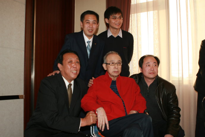 高峰微博宣布退出德云社(高峰微博宣布退出德云社相声) - 泉兴百科