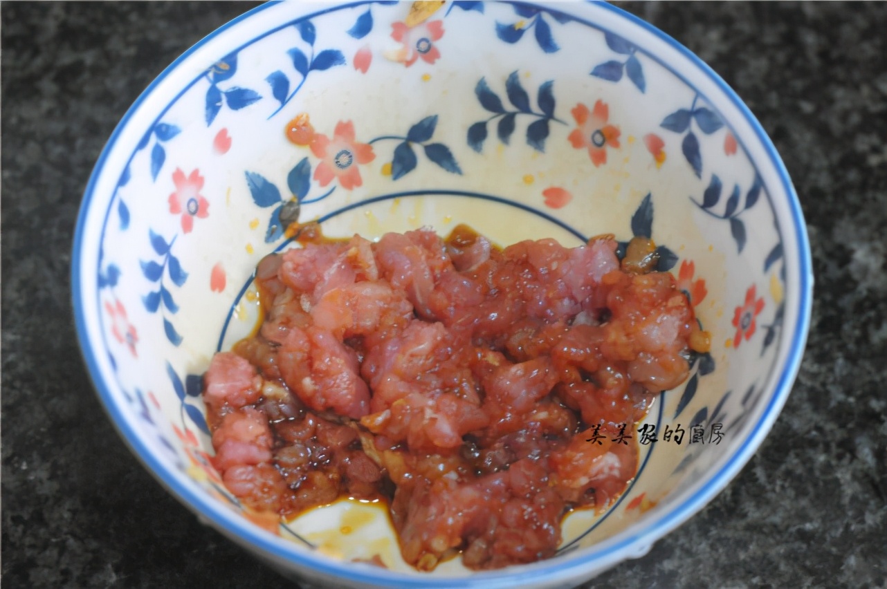 素菜吃出肉的滋味，入锅一蒸人人爱！春天多吃，清清爽爽最是香