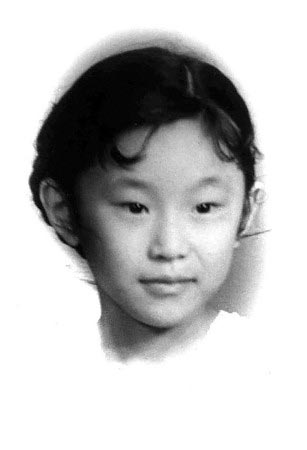最美奋斗者张海迪,五岁高位截瘫,身残志坚一生笔耕不辍