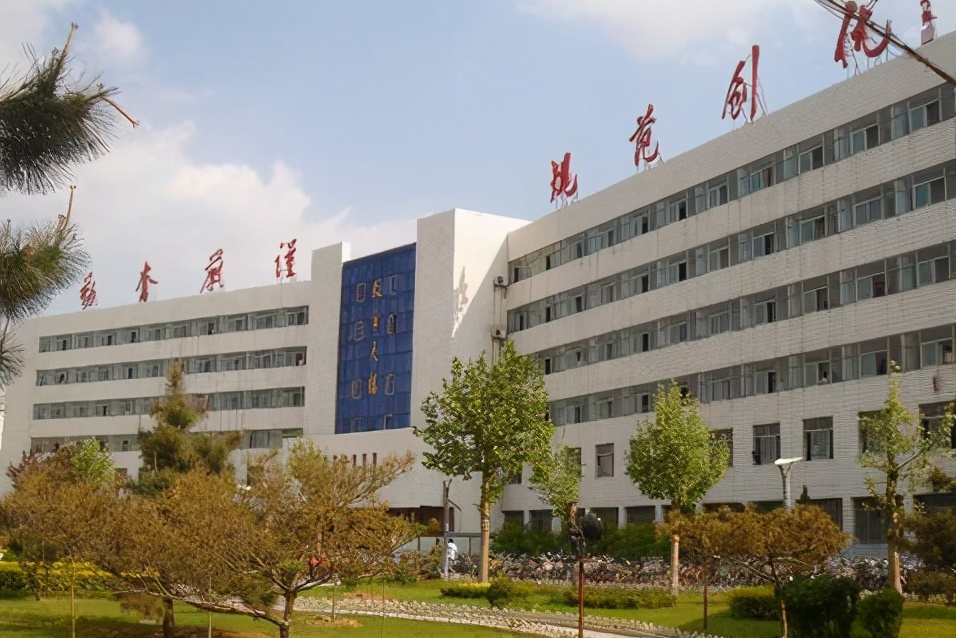 山东泰安中学排行出炉，这五所学校被选中，当地称为“五小王牌”