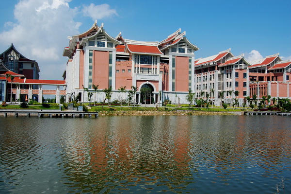 沿海特区性价比高招生省份多，美术生捡漏几率大的省属重点大学