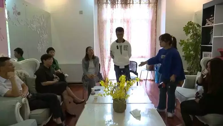 新生婴儿经历6次腰椎穿刺,险些没命!妈妈:4万2的月子中心,竟是骗人的