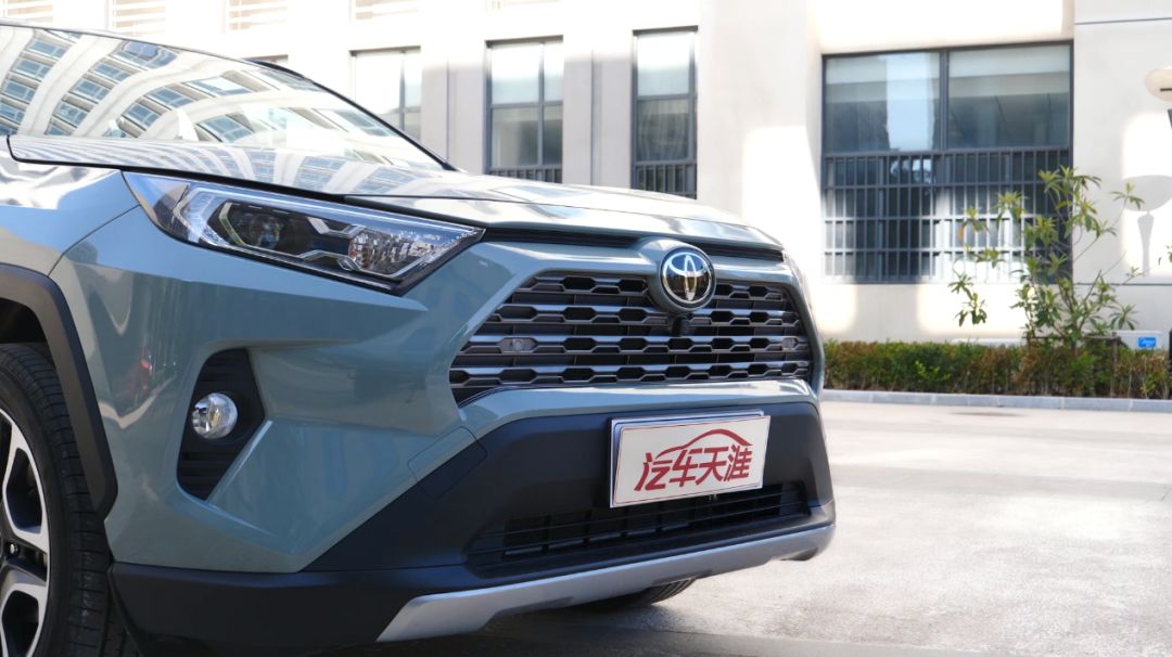 四个方面详细评测丰田RAV4 我发现了这些优点和缺点