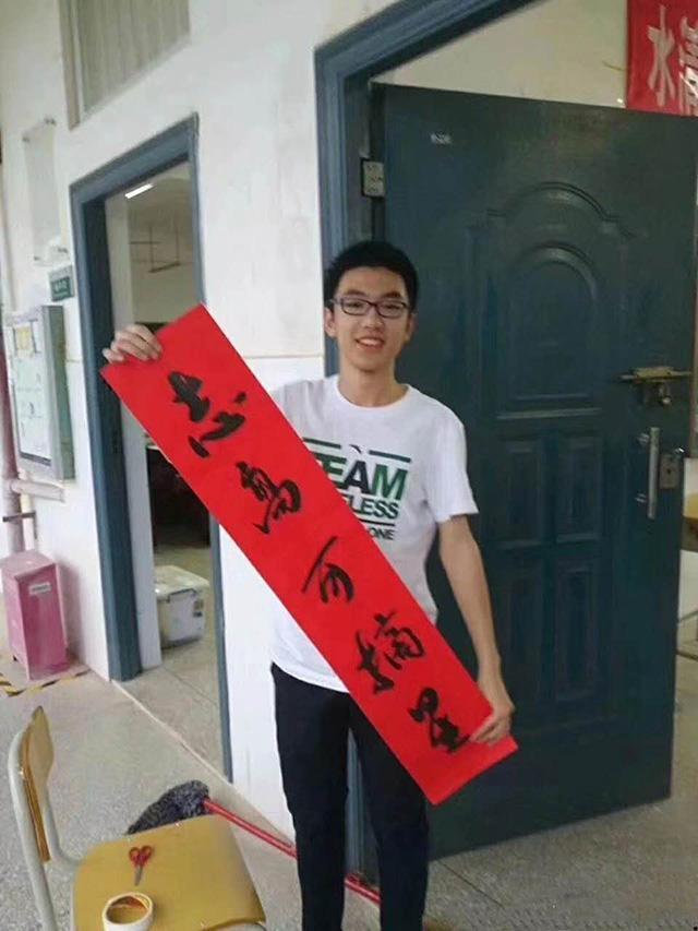 广西校草状元杨晨煜:730分上清华,两科满分,为何如此优秀