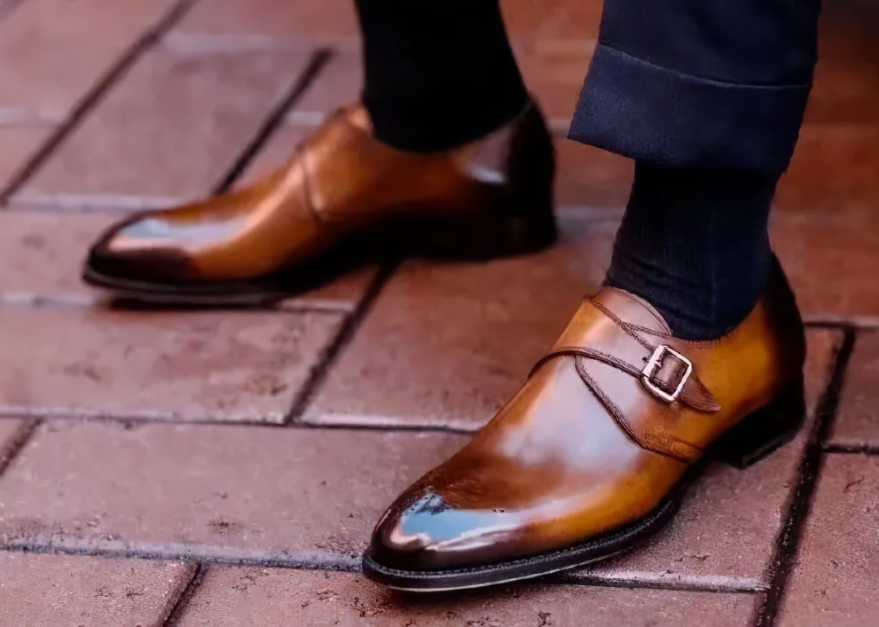 ​这4种男士必备的皮鞋鞋款，你知道怎么选吗？
